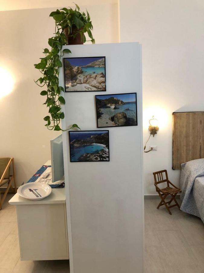 Appartamenti Milu La Maddalena  Buitenkant foto